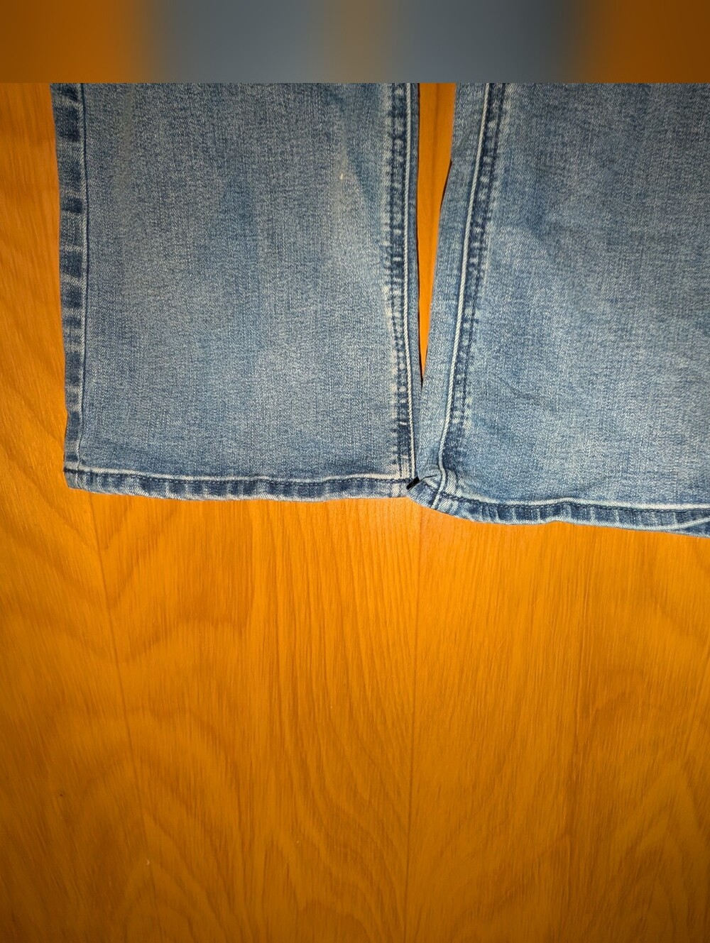 White House Black Market Blue Bootcut Stretch Jeans - Picture 5 of 5